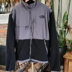 The North Face Mens Denali Fleece Lined ZipUp Performance Jacket Black Gray XL